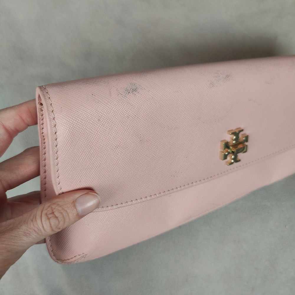 Tory Burch Leather Slim Diana Flap Clutch Blush Pink Saffiano Preppy FLAWS - Picture 3 of 12